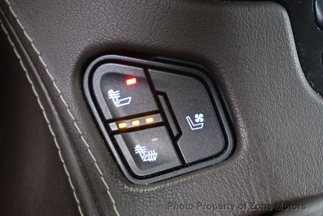 2017 Chevrolet Suburban 4WD 4dr 1500 Premier - 22984716 - 25