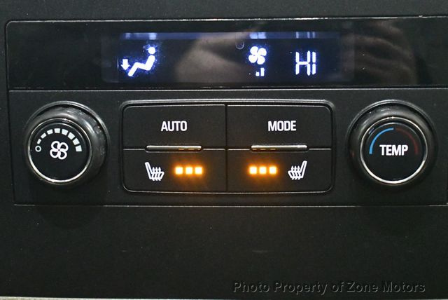 2017 Chevrolet Suburban 4WD 4dr 1500 Premier - 22984716 - 43