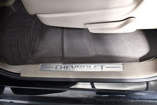 2017 Chevrolet Suburban 4WD 4dr 1500 Premier - 22984716 - 45