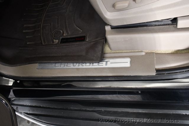 2017 Chevrolet Suburban 4WD 4dr 1500 Premier - 22984716 - 56