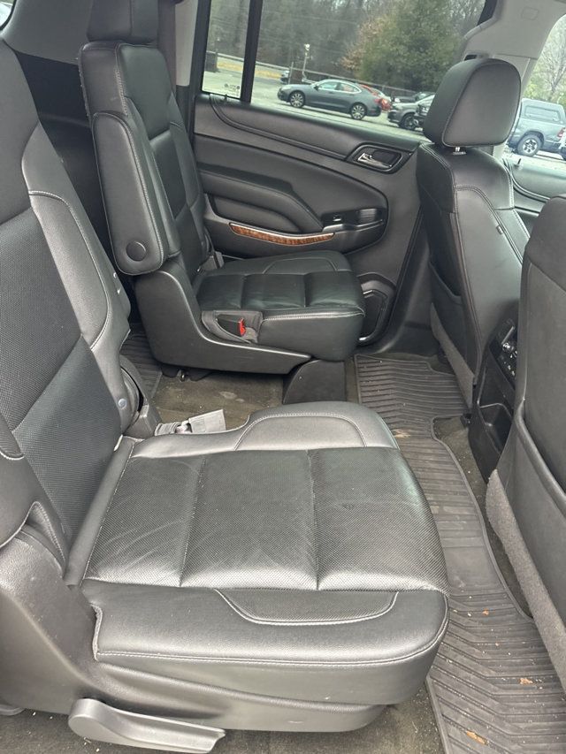 2017 Chevrolet Suburban 4WD 4dr 1500 Premier - 22956927 - 9