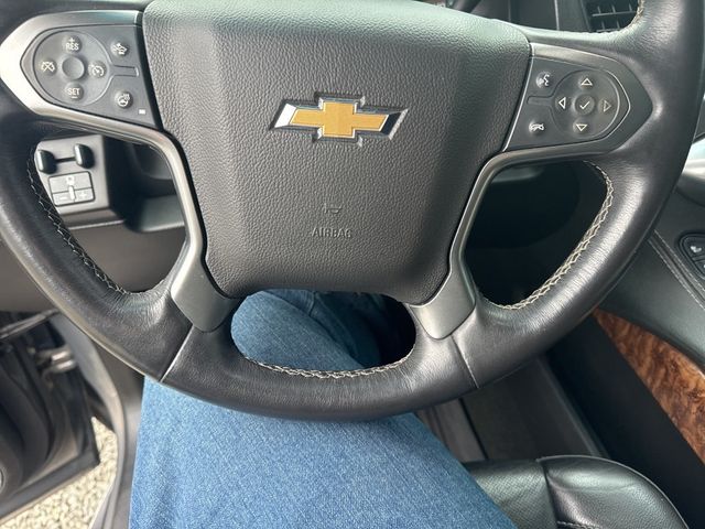 2017 Chevrolet Suburban 4WD 4dr 1500 Premier - 22956927 - 22