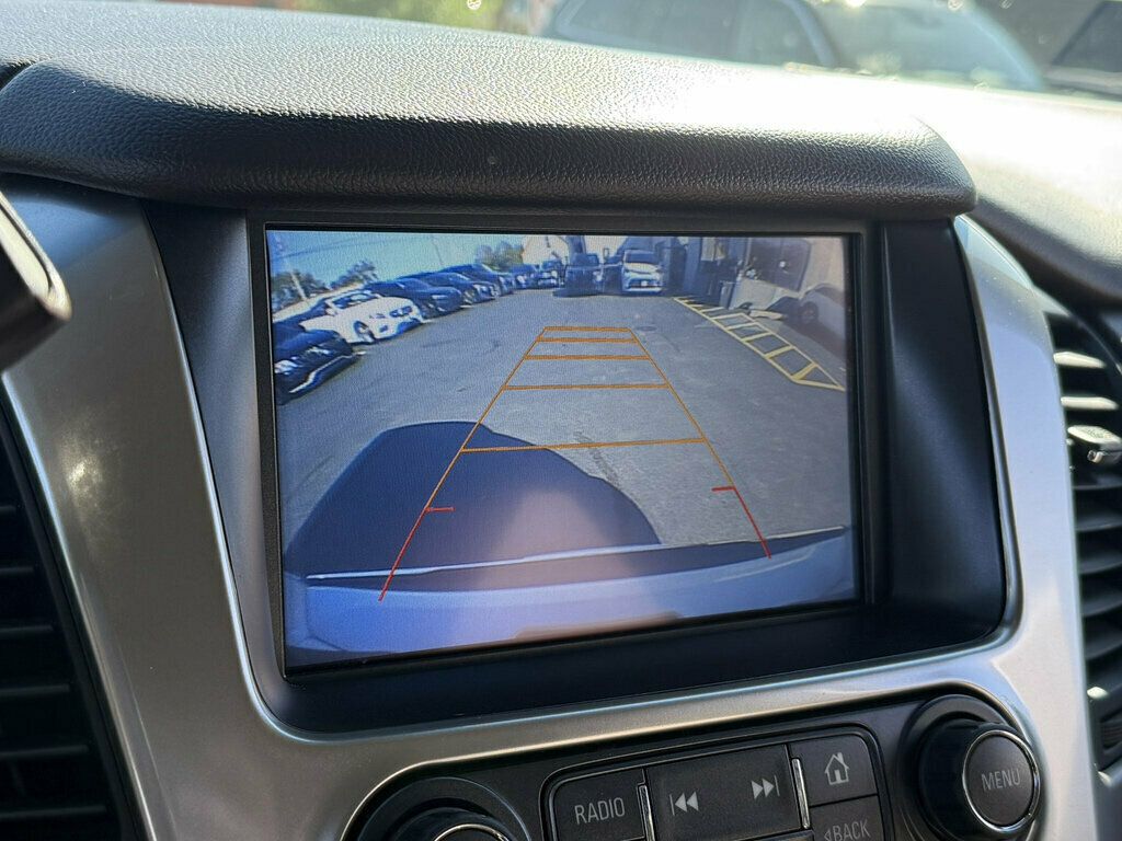 2017 Chevrolet Suburban 4WD 4dr 1500 Premier - 23087889 - 3