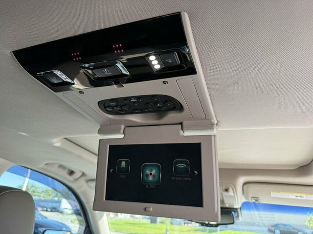 2017 Chevrolet Suburban 4WD 4dr 1500 Premier - 23087889 - 4