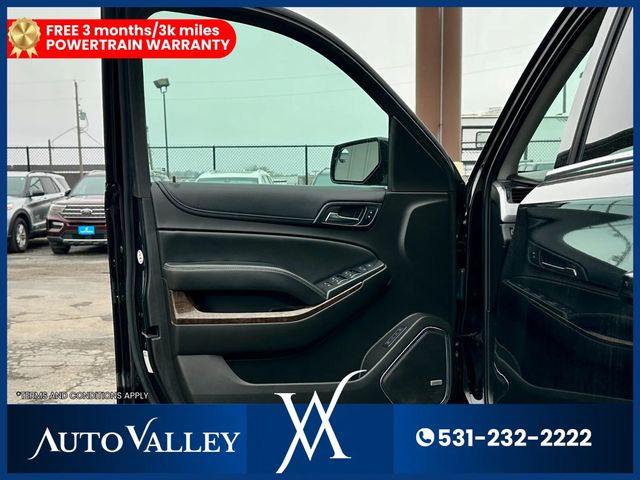 2017 Chevrolet Suburban LT Sport Utility 4D - 22998409 - 11