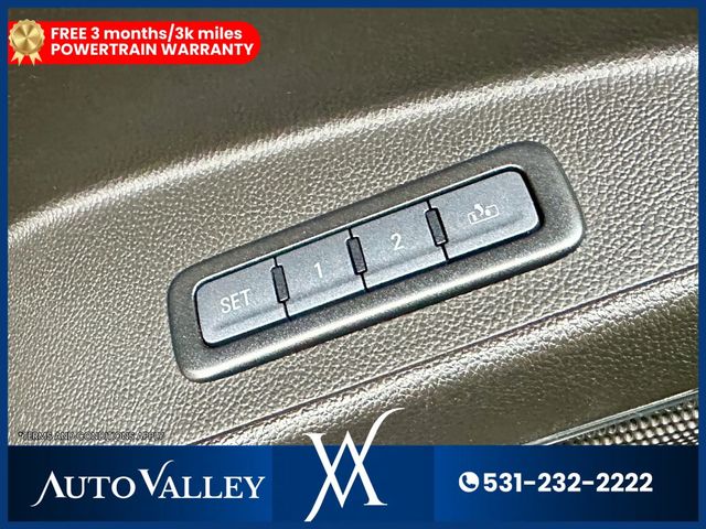 2017 Chevrolet Suburban LT Sport Utility 4D - 22998409 - 13