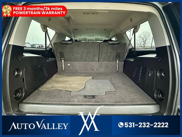 2017 Chevrolet Suburban LT Sport Utility 4D - 22998409 - 41