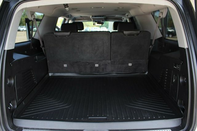2017 Chevrolet Suburban PREMIER EDITION W/NEW TIRES - 23073209 - 32