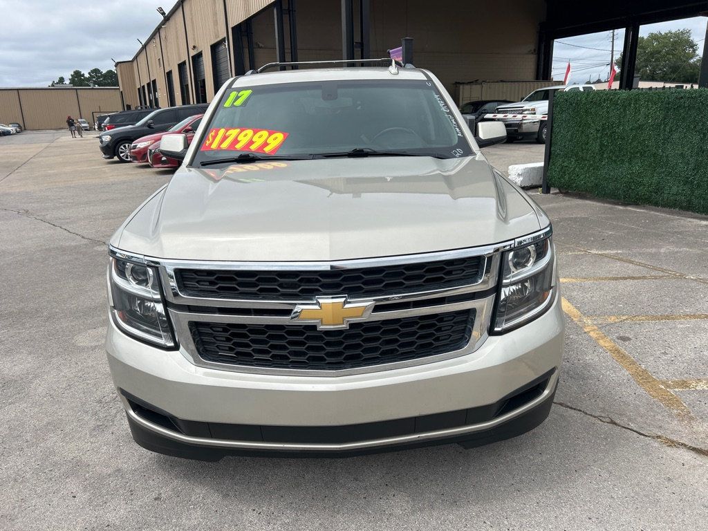 2017 Chevrolet Tahoe LS photo 2