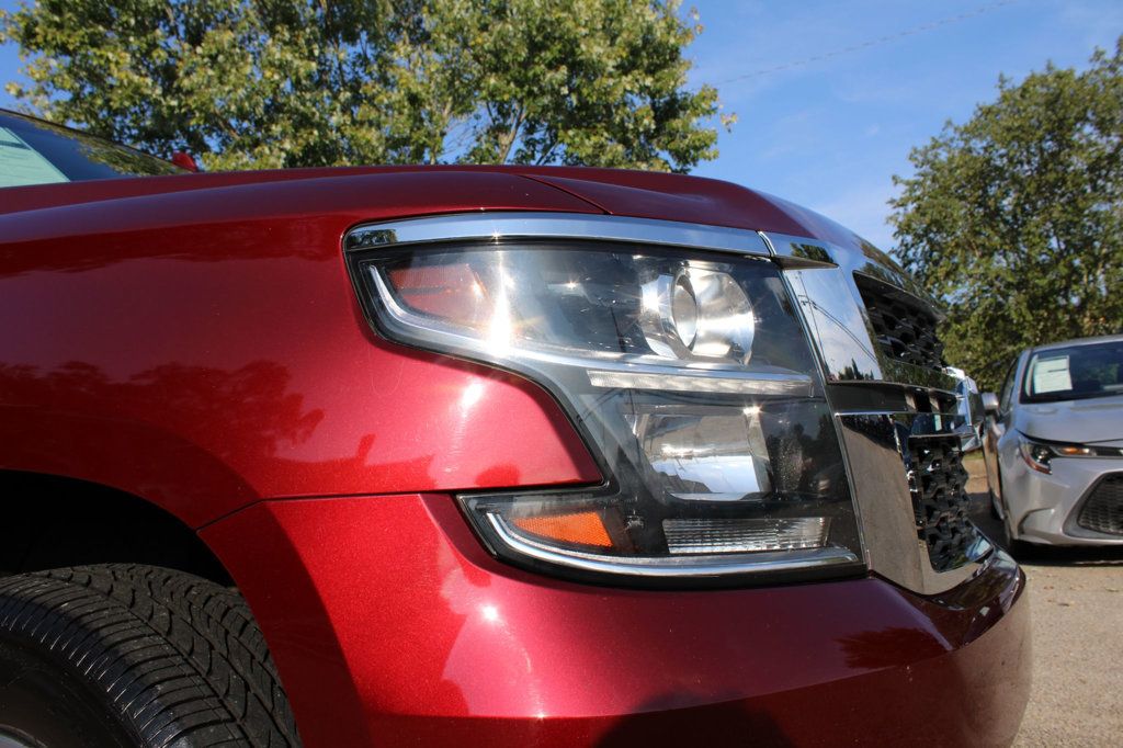 2017 Chevrolet Tahoe LT photo 12