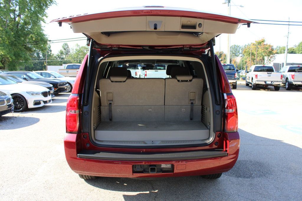 2017 Chevrolet Tahoe LT photo 6
