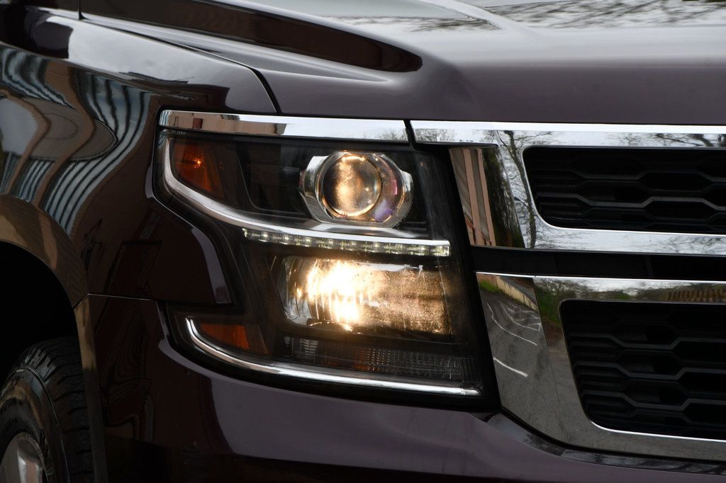 2017 Chevrolet Tahoe LT photo 17
