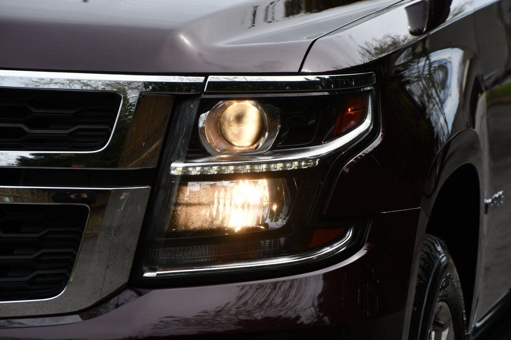 2017 Chevrolet Tahoe LT photo 4