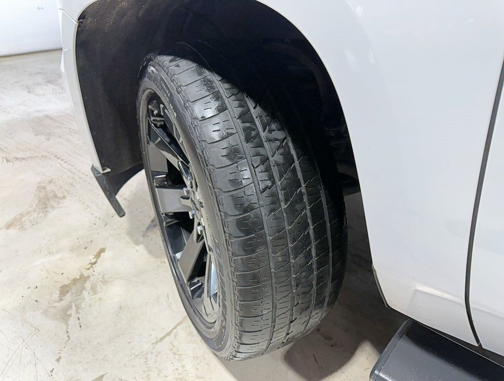 2017 Chevrolet Tahoe 4WD 4dr LT - 22966419 - 2