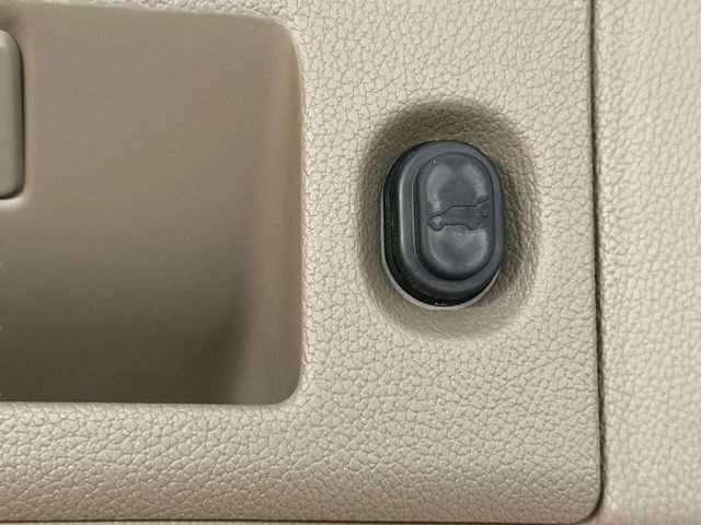 2017 Chevrolet Tahoe 4WD 4dr LT - 22984891 - 10