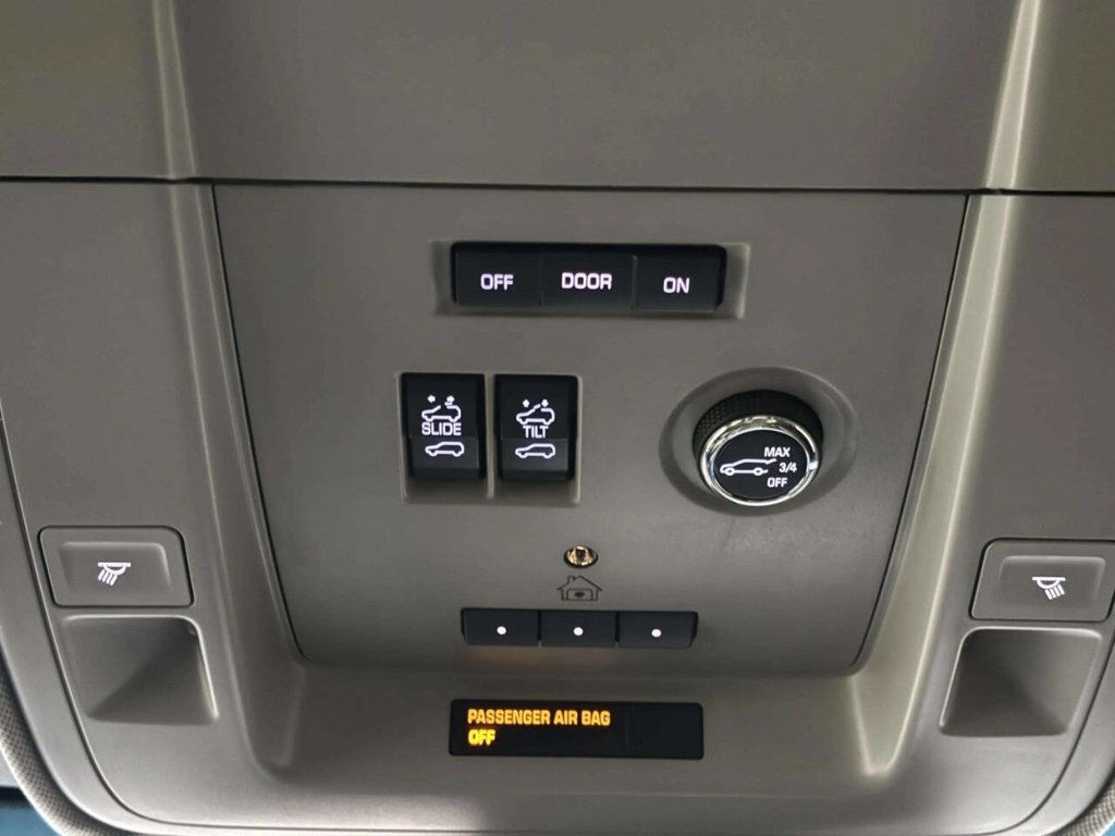 2017 Chevrolet Tahoe 4WD 4dr LT - 23033652 - 35