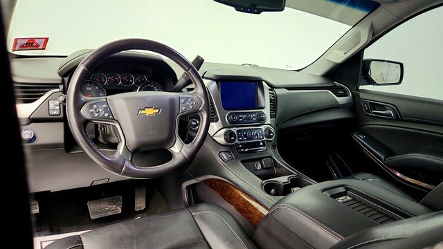 2017 Chevrolet Tahoe 4WD 4dr LT Midnight Edition with Luxury Package & Power Sunroof - 22998230 - 10