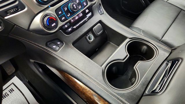 2017 Chevrolet Tahoe 4WD 4dr LT Midnight Edition with Luxury Package & Power Sunroof - 22998230 - 14