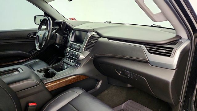 2017 Chevrolet Tahoe 4WD 4dr LT Midnight Edition with Luxury Package & Power Sunroof - 22998230 - 25