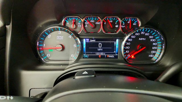 2017 Chevrolet Tahoe 4WD 4dr LT w/ Navigation - 23082819 - 12