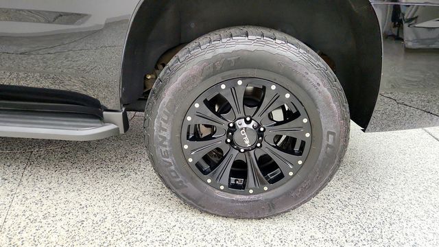 2017 Chevrolet Tahoe 4WD 4dr LT w/ Navigation - 23082819 - 8