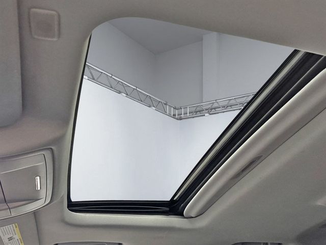 2017 Chevrolet Tahoe 4WD 4dr Premier - 22984666 - 21