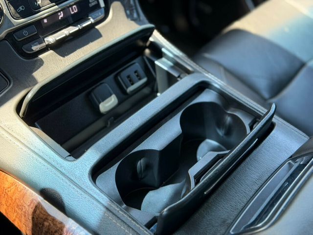 2017 Chevrolet Tahoe 4WD 4dr Premier - 23013394 - 41