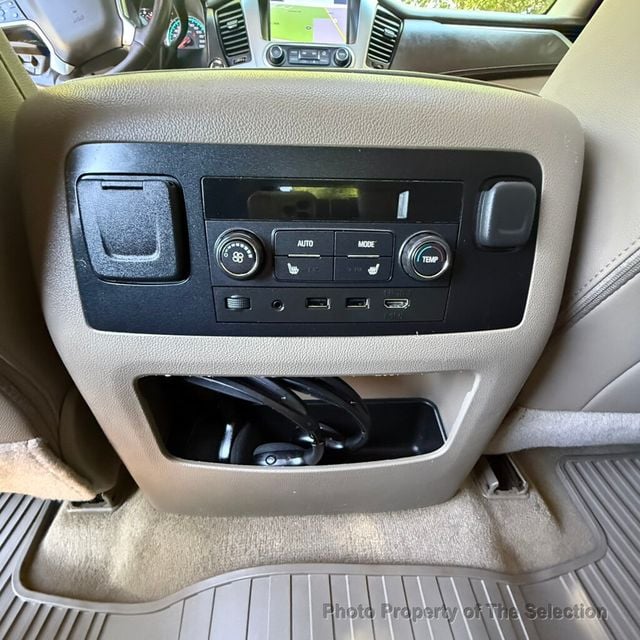2017 Chevrolet Tahoe 4WD PREMIER W/SUN, ENTERTAINMENT & DESTINATION PKG - 23017529 - 39