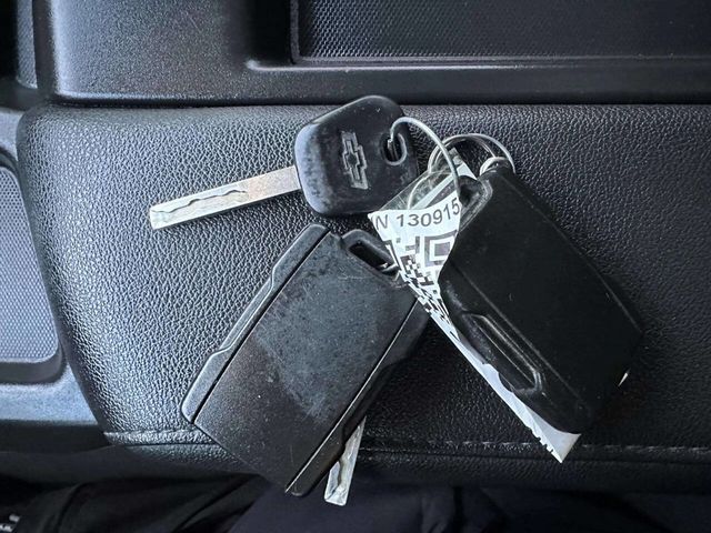 2017 Chevrolet Tahoe Fleet 4x4 4dr SUV - 22975805 - 36