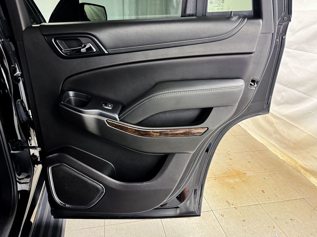 2017 Chevrolet Tahoe LT photo 13
