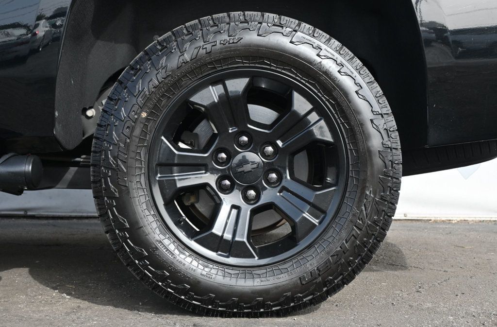 2017 Chevrolet Tahoe LT Z71 photo 4