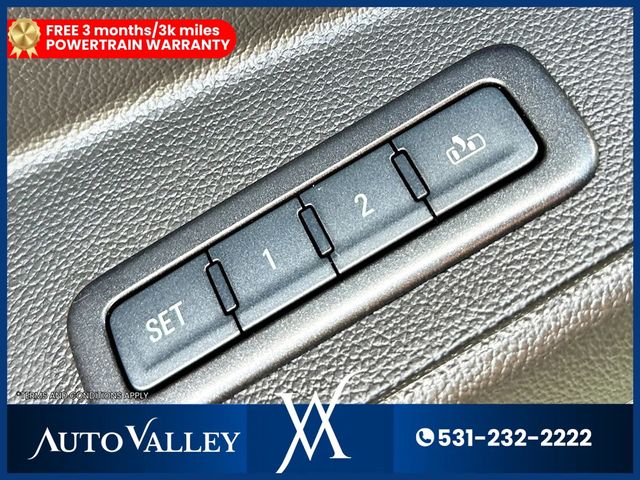 2017 Chevrolet Tahoe LT Sport Utility 4D - 23003136 - 12