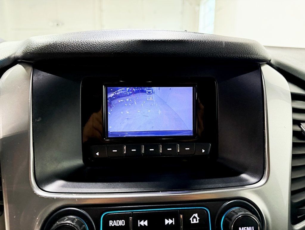 2017 Chevrolet Tahoe Police - 22930678 - 16