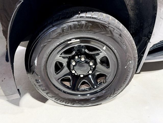 2017 Chevrolet Tahoe Police - 22930678 - 1
