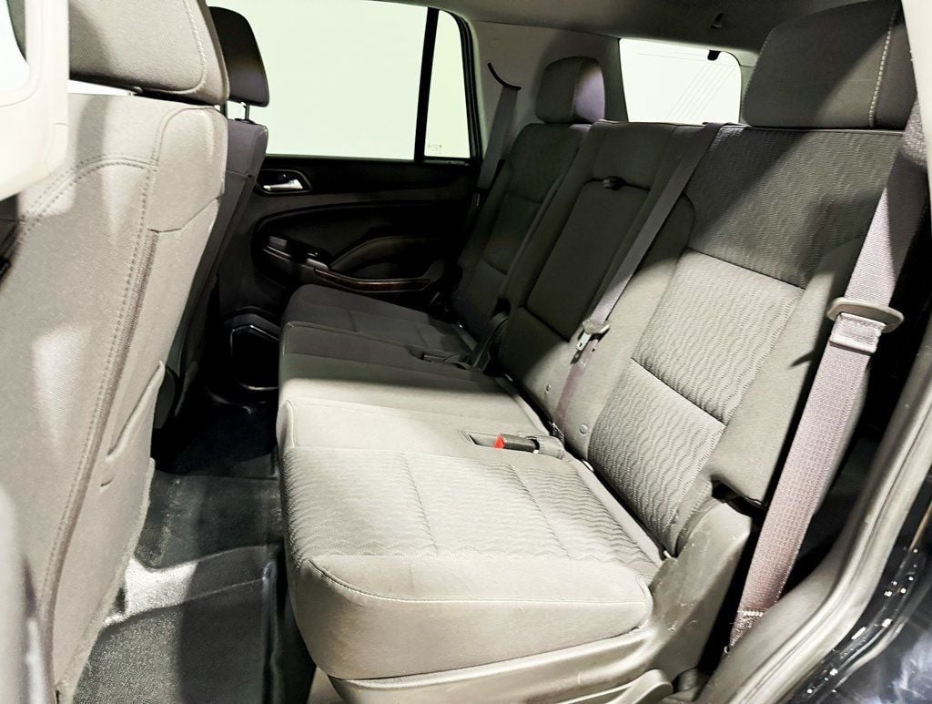 2017 Chevrolet Tahoe Police - 22930678 - 21