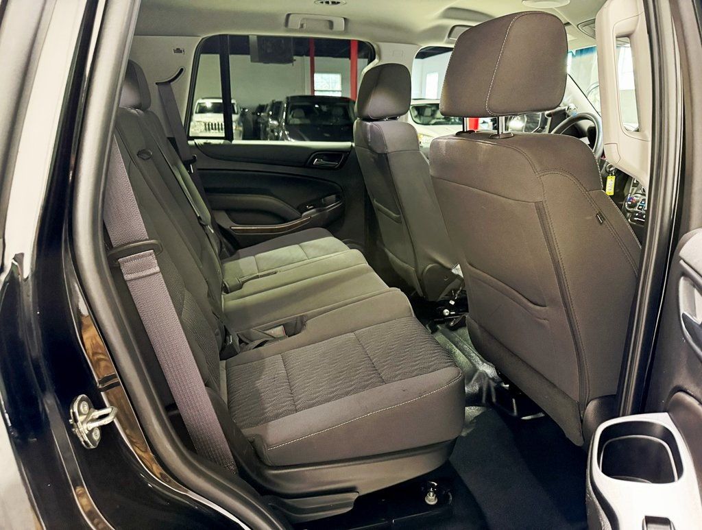 2017 Chevrolet Tahoe Police - 22930678 - 24