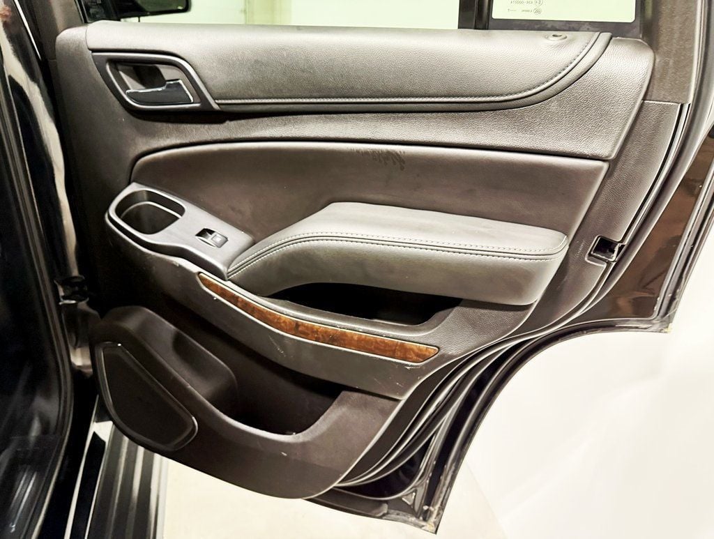 2017 Chevrolet Tahoe Police - 22930678 - 25