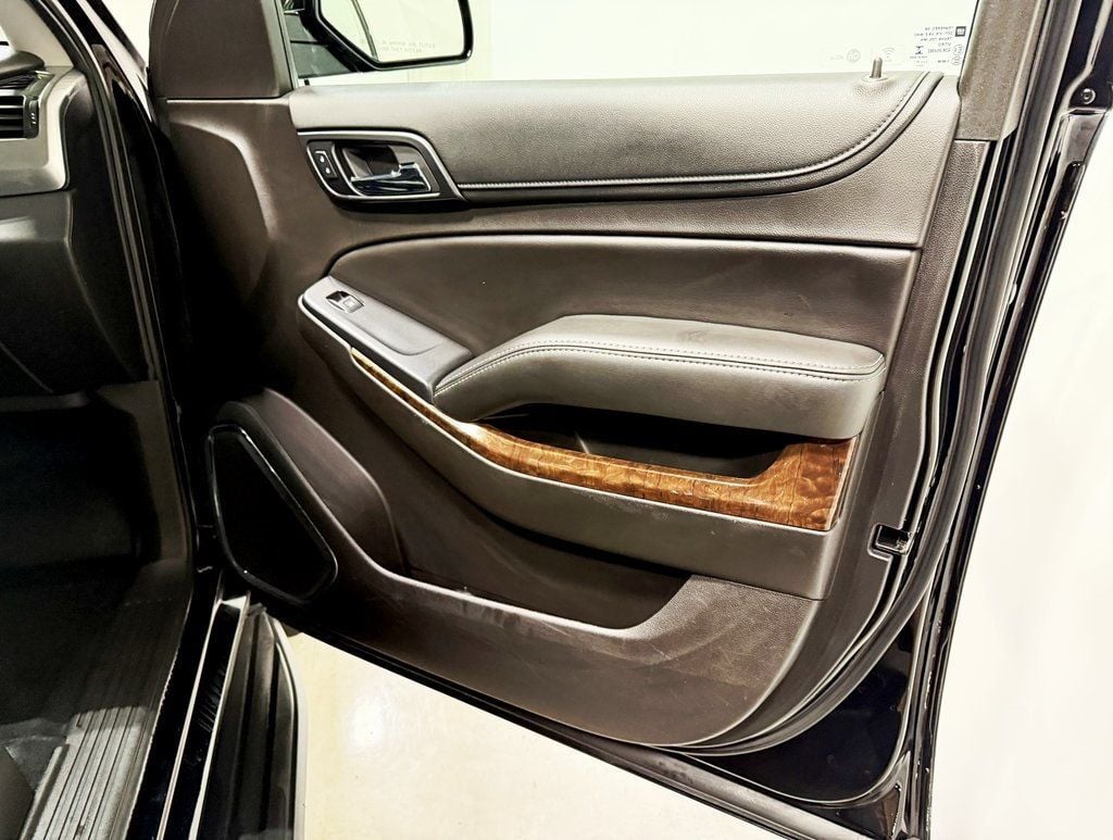 2017 Chevrolet Tahoe Police - 22930678 - 26