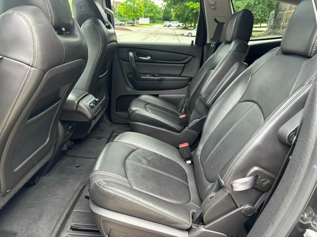 2017 Chevrolet Traverse 2017 Chevrolet Traverse LT - 23032183 - 14