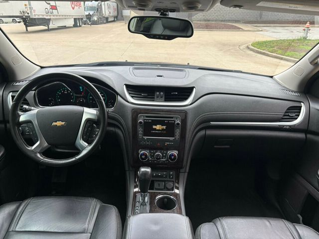2017 Chevrolet Traverse 2017 Chevrolet Traverse LT - 23032183 - 26