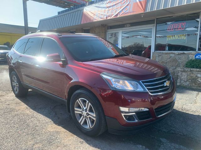 2017 Chevrolet Traverse AWD 4dr LT w/1LT - 22956563 - 0