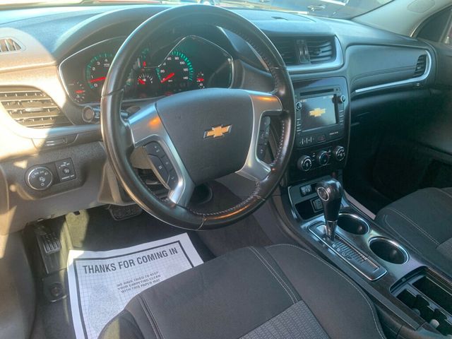 2017 Chevrolet Traverse AWD 4dr LT w/1LT - 22956563 - 5
