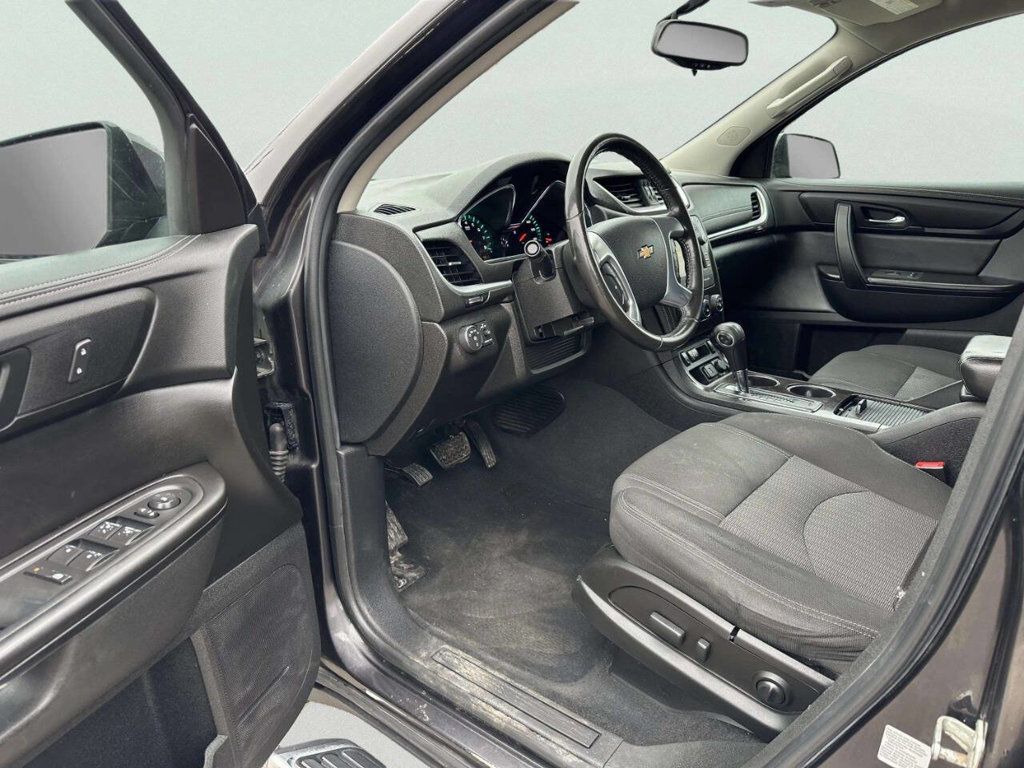 2017 Chevrolet Traverse AWD 4dr LT w/1LT - 22990040 - 13