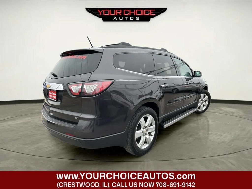 2017 Chevrolet Traverse AWD 4dr LT w/1LT - 22990040 - 4