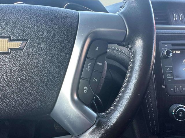 2017 Chevrolet Traverse AWD 4dr LT w/1LT - 23028705 - 28