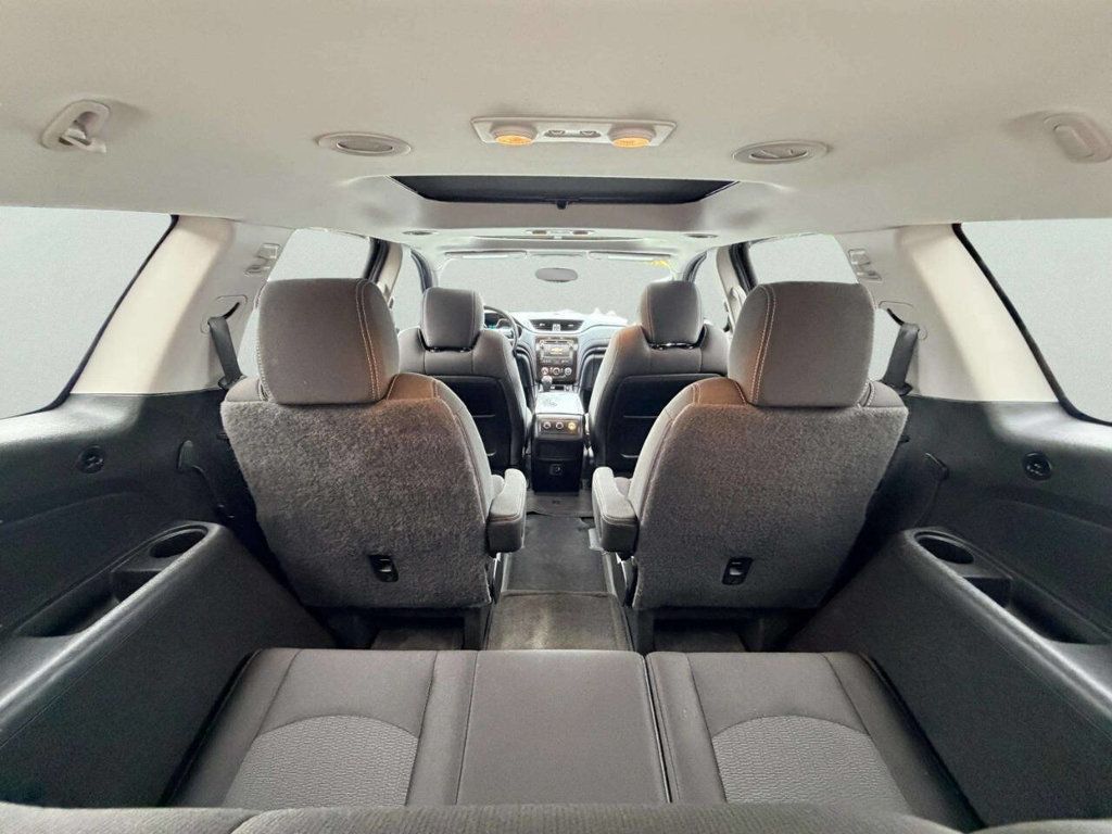 2017 Chevrolet Traverse AWD 4dr LT w/1LT - 23046460 - 8