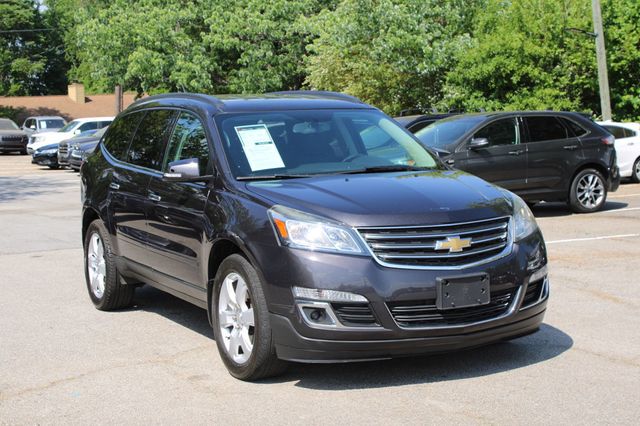 2017 Chevrolet Traverse AWD 4dr LT w/1LT - 23017818 - 0
