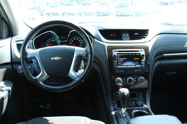 2017 Chevrolet Traverse AWD 4dr LT w/1LT - 23017818 - 12