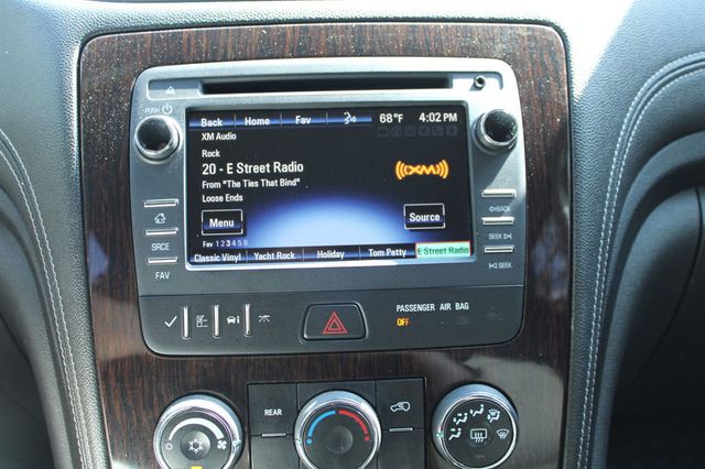 2017 Chevrolet Traverse AWD 4dr LT w/1LT - 23017818 - 17