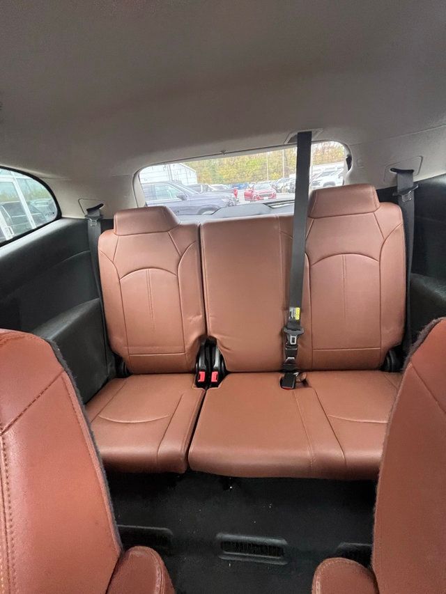 2017 Chevrolet Traverse AWD 4dr LT w/2LT - 22938299 - 11